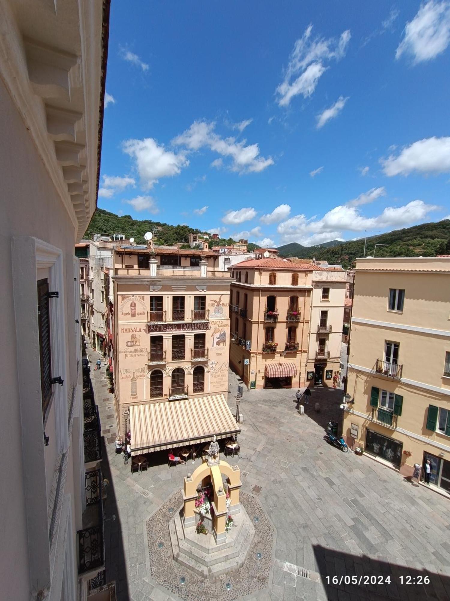 Hotel Vico Nobilioni à Iglesias Extérieur photo